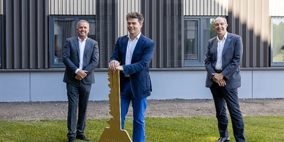 Eerste huurder ontvangt sleutel studentenwoningen Utrecht Science Park