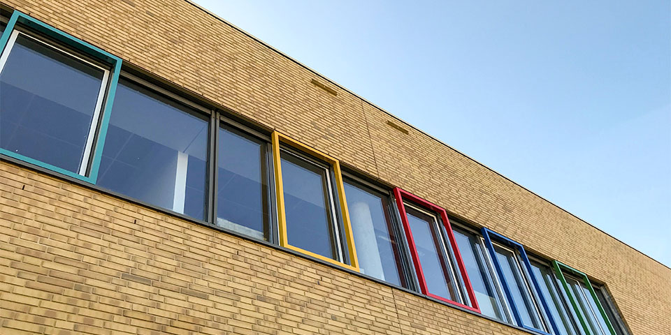 Integraal Kind Centrum (IKC) De Regenboog: Oud schoolgebouw maakt plaats voor moderne nieuwbouw, vol uitgekiende details