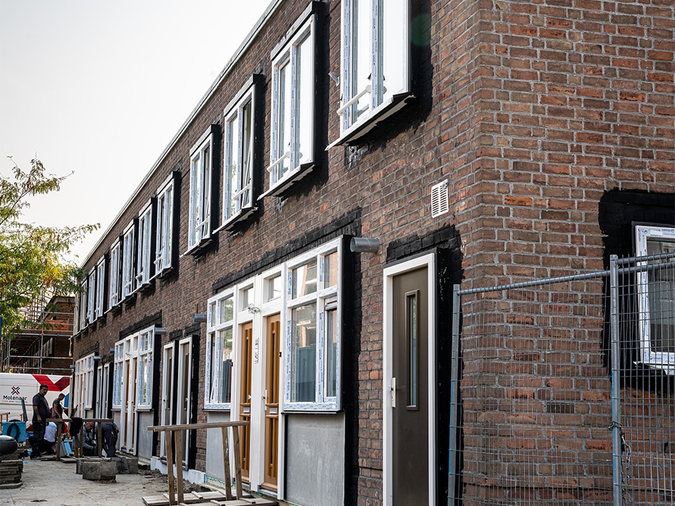 Lagere energielasten én een hoger wooncomfort voor bewoners in Pendrecht Rotterdam