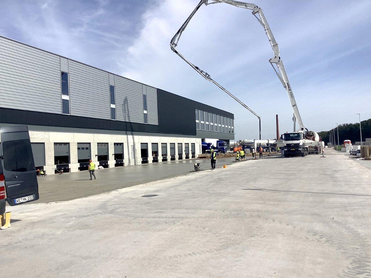 Eerste Fase Van XXL distributiecentrum Op Voormalige Philips site Wordt 