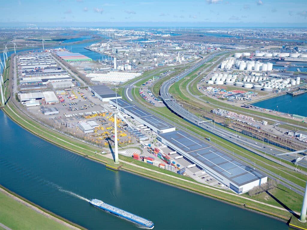 Prologis Park Botlek, Rotterdam: Verlaten industrieterrein krijgt nieuwe, duurzame functie als distripark