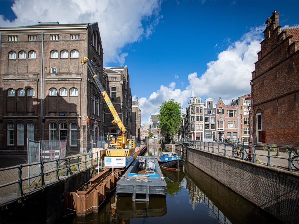 Complexe universiteitsbibliotheek wordt blikvanger in Amsterdam