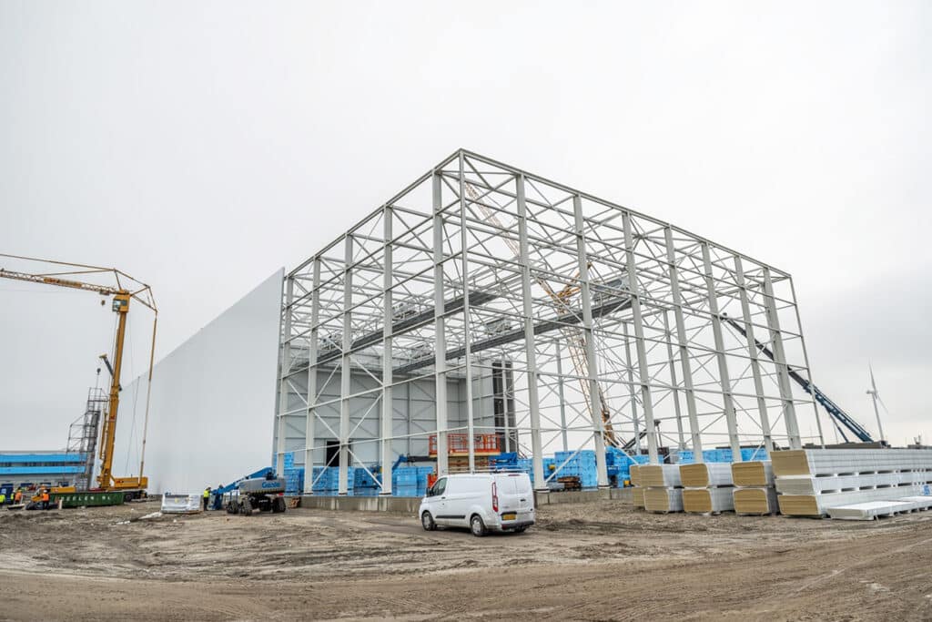 Nieuw koelvrieshuis voor Maersk is duurzaam, energiezuinig en luchtdicht