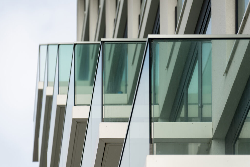 Inklemming Stijlvolle en betrouwbare basis voor glasbalustrades